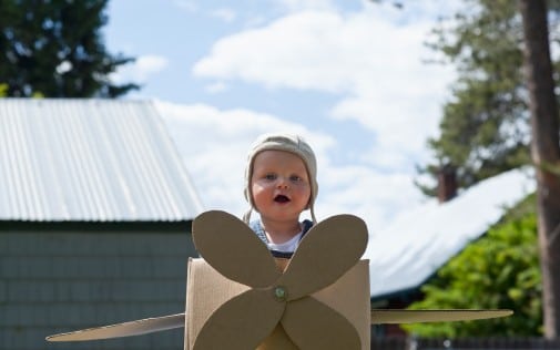 bébé dans avion