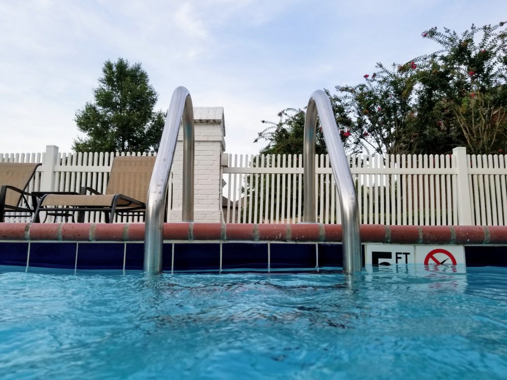 clôture piscine